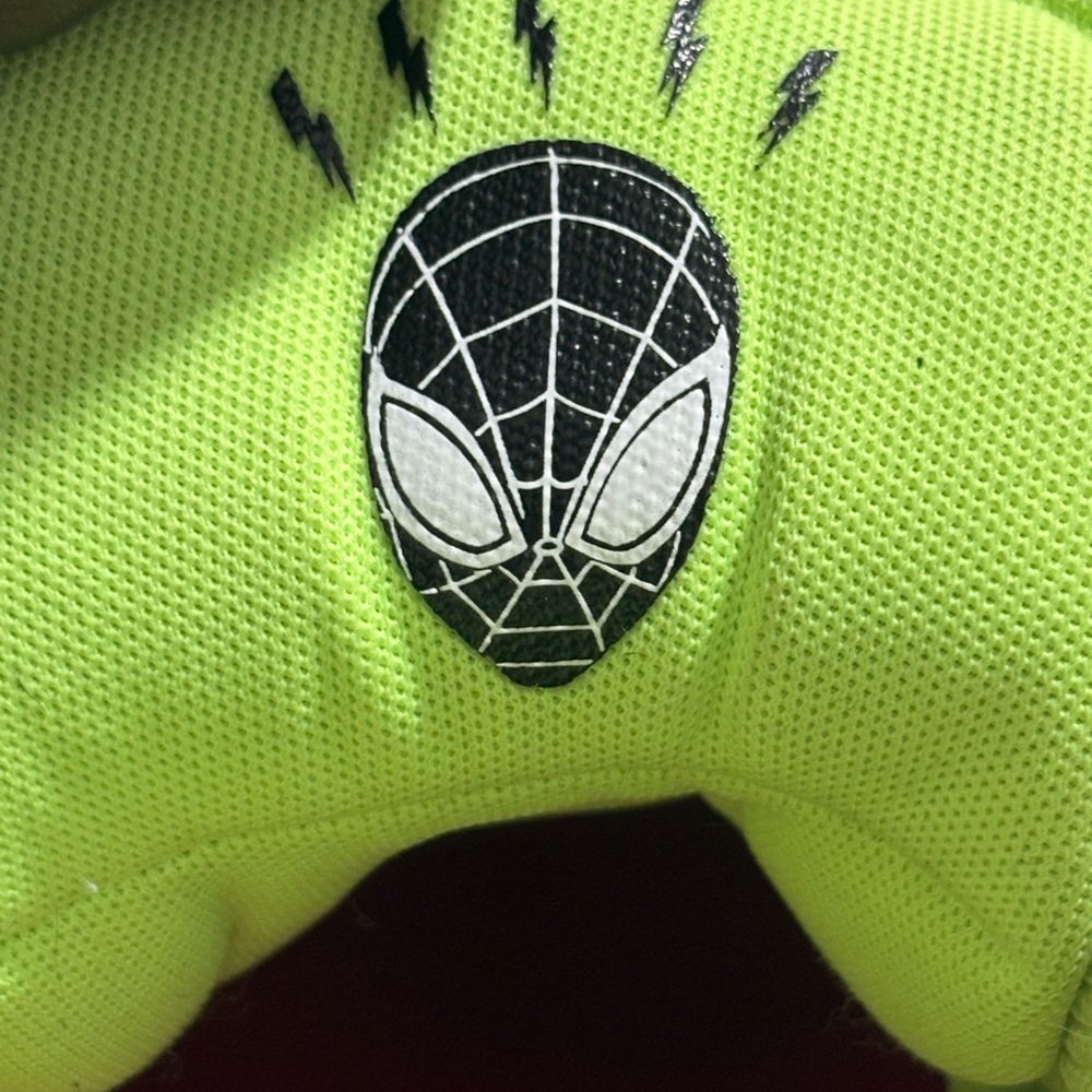 Adidas D.O.N. Issue #2 Marvel Spidey Sense - Picture 3 of 6